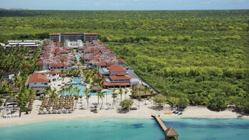 La playa frente al Dreams