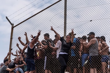 La llegada de migrantes por mar a Ceuta volvió a poner bajo presión la frontera entre España y Marruecos