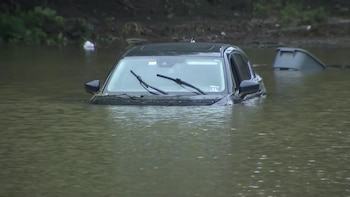 Las tormentas desatan inundaciones repentinas y daños en comunidades de Nueva Jersey