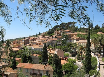 Bormes-les-Mimosas, en Francia, combina atractivo