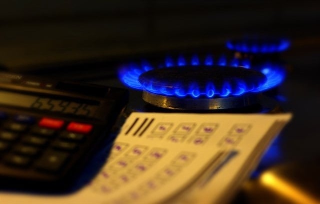 Una familia del AMBA necesitó destinar $266.456 para cubrir los gastos de energía eléctrica, gas natural, agua potable y transporte público durante octubre