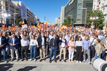 Feijóo junto a algunos de