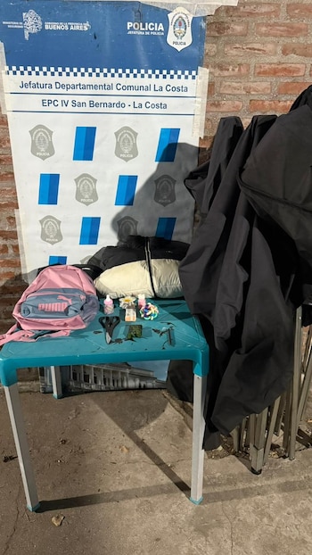 Objetos secuestrados a los detenidos