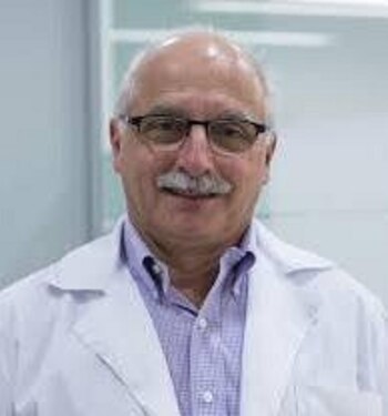 El doctor Álvaro Galiana es