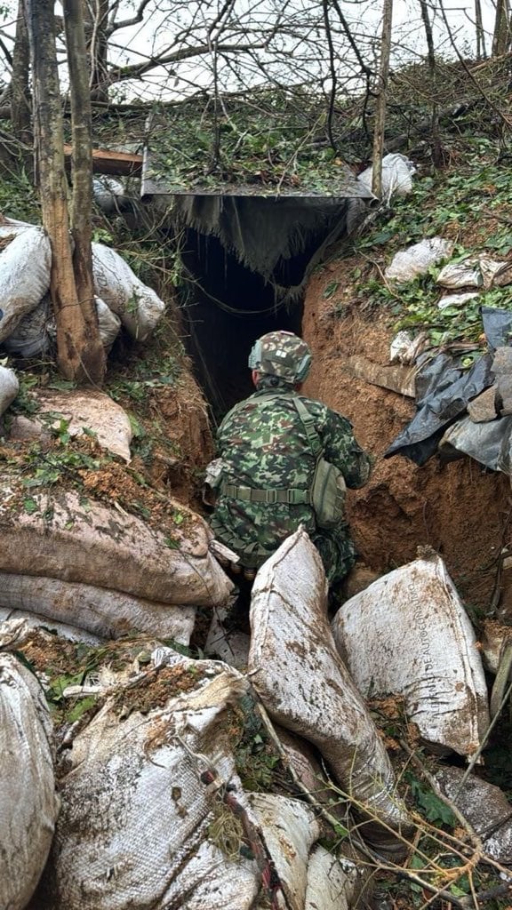 La operación en El Tarra, Norte de Santander, resultó en la neutralización de alias Yair, tercer cabecilla del ELN, y otra integrante del grupo armado - crédito @PedroSanchezCol / X