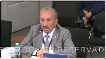 Hugo Aguilar, exgobernador de Santander, aceptó apoyo paramilitar en su campaña política: “Fui cómplice, nunca denuncié”