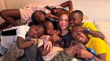 Así se despidió Shakira de los Ghetto Kids tras la exitosa presentación en el Mundial 2026: “Los amo como si fueran mis hijos”