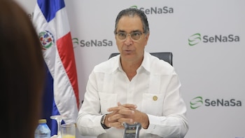 Ratifican la prisión preventiva del exdirector del Seguro Nacional de Salud acusado de desviar fondos en República Dominicana