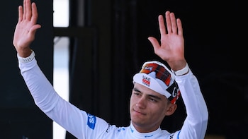 Isaac del Toro se mantiene como 3ro en la clasificación general tras disputar la etapa 9 del Tour de Francia