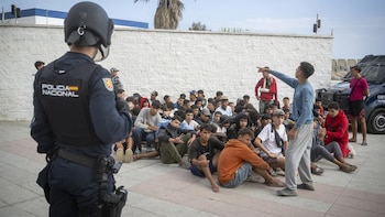 Organizaciones sociales rechazan el decreto del Gobierno para acelerar las expulsiones en Ceuta: “Tendría consecuencias fatales para el derecho al asilo”