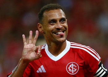 El futbolista es uno de los goleadores para el Colorado en la Copa Libertadores 2025 - crédito Diego Vara / REUTERS