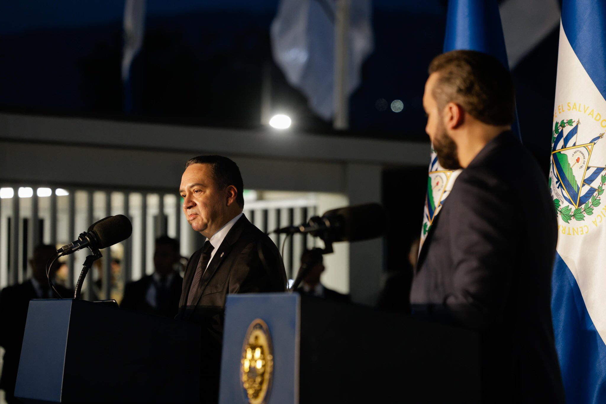 El presidente Nayib Bukele y el Fiscal General de El Salvador, Rodolfo Delgado, participaron en la inauguración de las instalaciones de la Fiscalía General de la República. (Cortesía: Casa Presidencial)