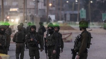 Heridas 17 personas tras volcar