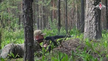 Las tropas rusas se ejercitan