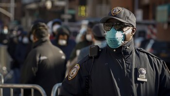 Preocupación en Nueva York: 900