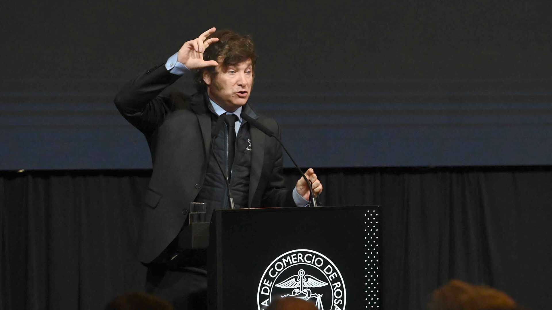 El presidente Javier Milei en Rosario (RS Fotos)