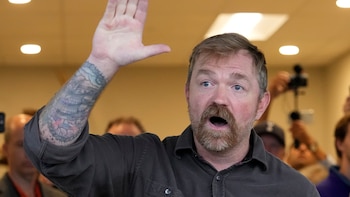 Graham Platner puso fin a su campaña para el Senado de Estados Unidos en Maine