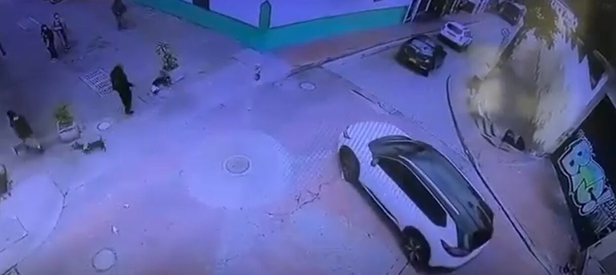 El accidente de un camión de basura en La Candelaria fue registrado en video y difundido ampliamente en redes sociales - crédito Gustavo León/Canal de difusión