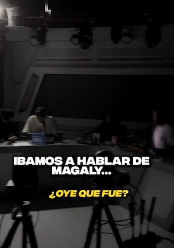 La Manada se queda sin fluido eléctrico cuando una abogada analizaba el caso de Magaly Medina. Captura: TikTok.