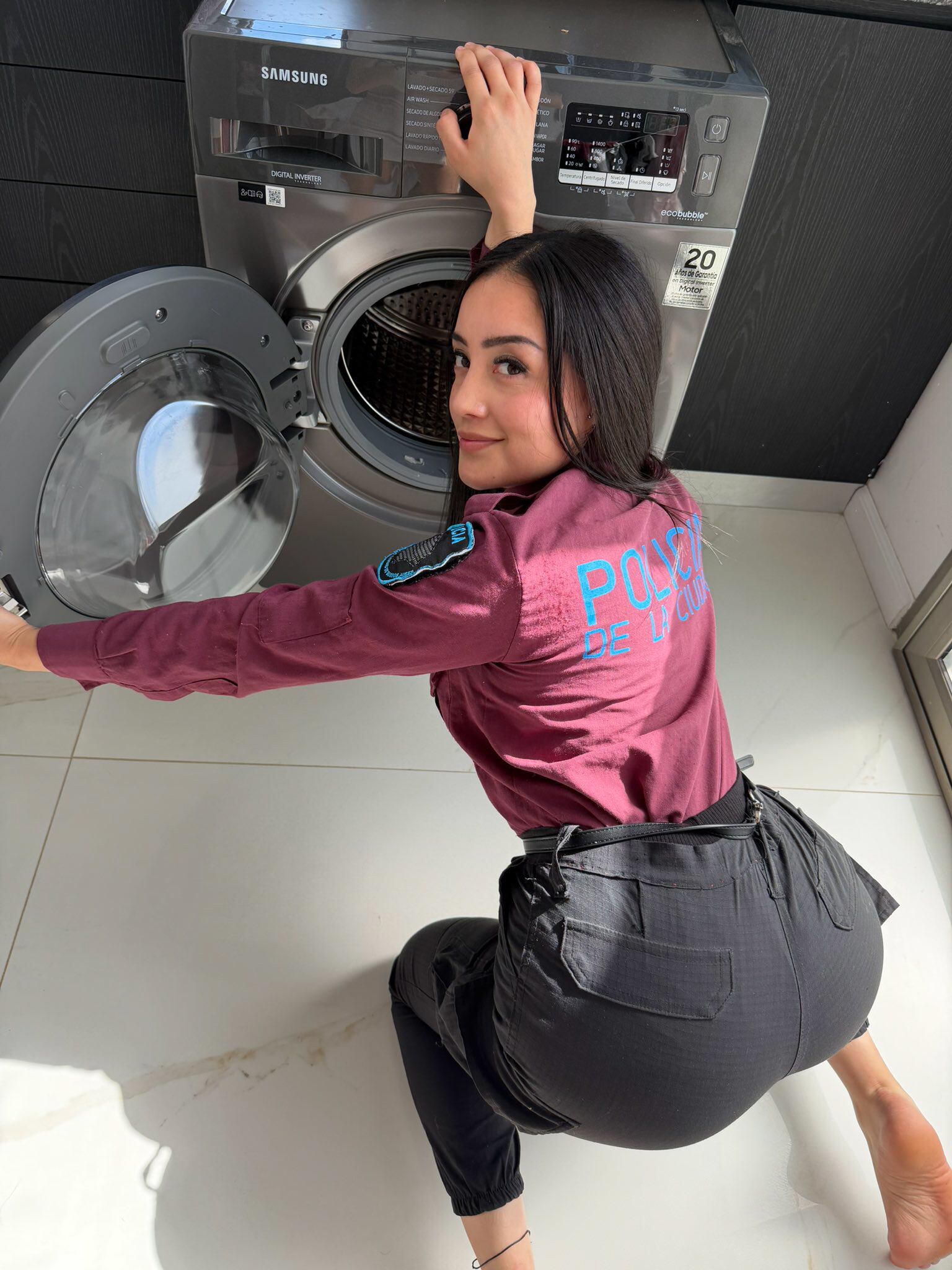 La mujer fue suspendida