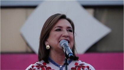 Párroco causa polémica al pedir en plena misa que voten por Xóchitl Gálvez en Puebla | VIDEO 