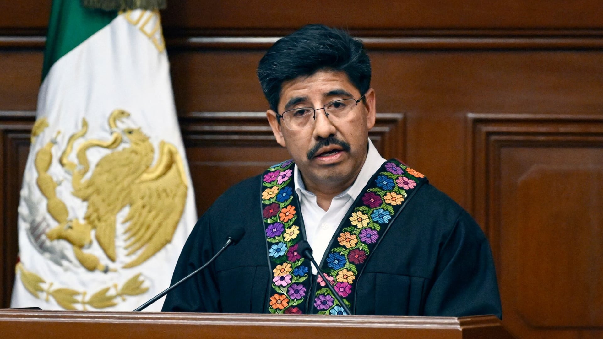 Desde el momento en que se realizó el reemplazo negligente de la SIM ocurrió un delito que vulneró la privacidad de la usuaria, precisó el Tribunal.