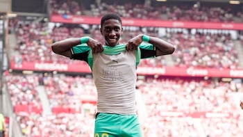 El colombiano Yáser Asprilla recibió multa por insólito motivo con el Girona de España: “Dios tiene el control”