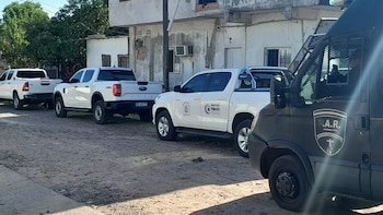 Corrientes: allanaron los domicilios de tres sospechosos por el presunto asesinato de un joven de 22 años