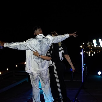 L-Gante y Wanda Nara juntos durante la fiesta (Foto: Instagram)