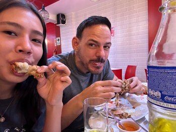 Mark Vito le dedica romántico