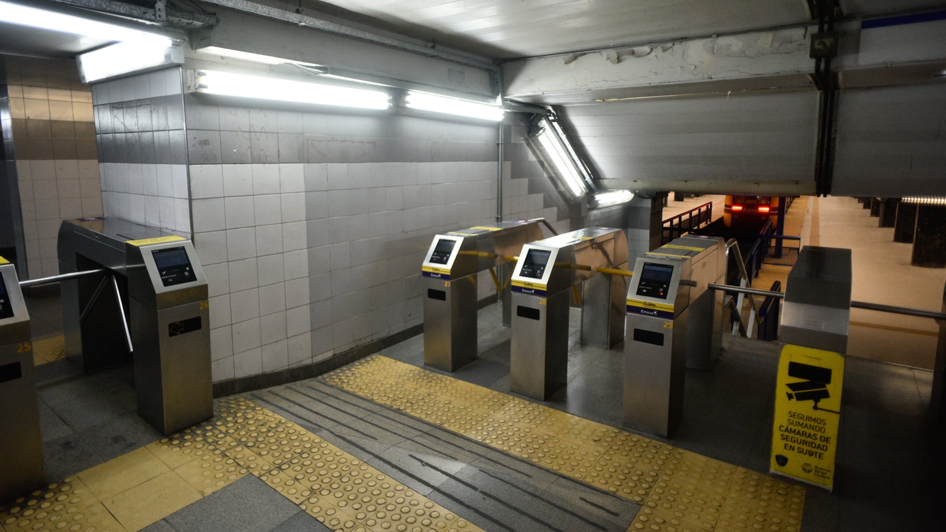El gremio denunció descuentos salariales indebidos aplicados a empleados que cumplieron sus jornadas del mes. Fotografía: Adrián Escandar