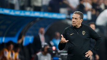 El Corinthians cesa a Vanderlei