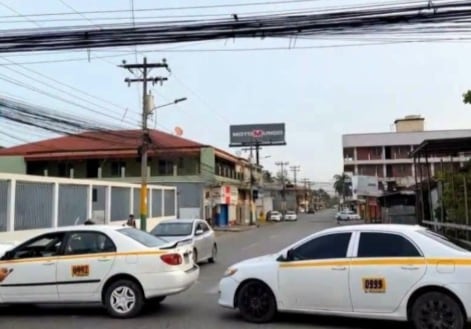 El alcalde Alexander López defendió el ajuste de la tasa vehicular y afirmó que fue aprobado en el Plan de Arbitrios Municipal y dijo que no negociará bajo presión.