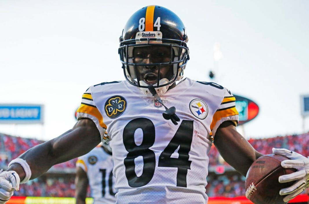 Antonio Brown negocia acuerdo en Miami y podría esquivar la cárcel por intento de asesinato