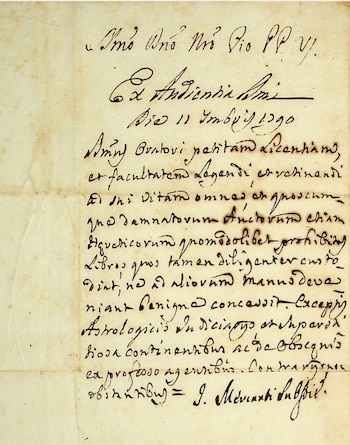 Página de papel envejecido con escritura manuscrita en tinta oscura, en latín. El texto presenta caligrafía cursiva antigua y la fecha 1790