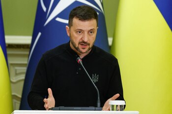 Zelensky ofrece una conferencia de