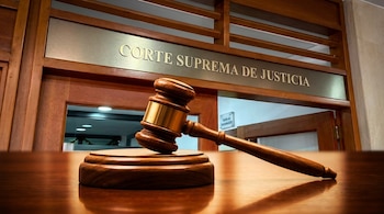 Durante sus primeros ocho años de gestión, la Sala realizó 1.908 audiencias y mantuvo la continuidad de los procesos judiciales incluso durante la pandemia por covid-19 - crédito Visuales IA