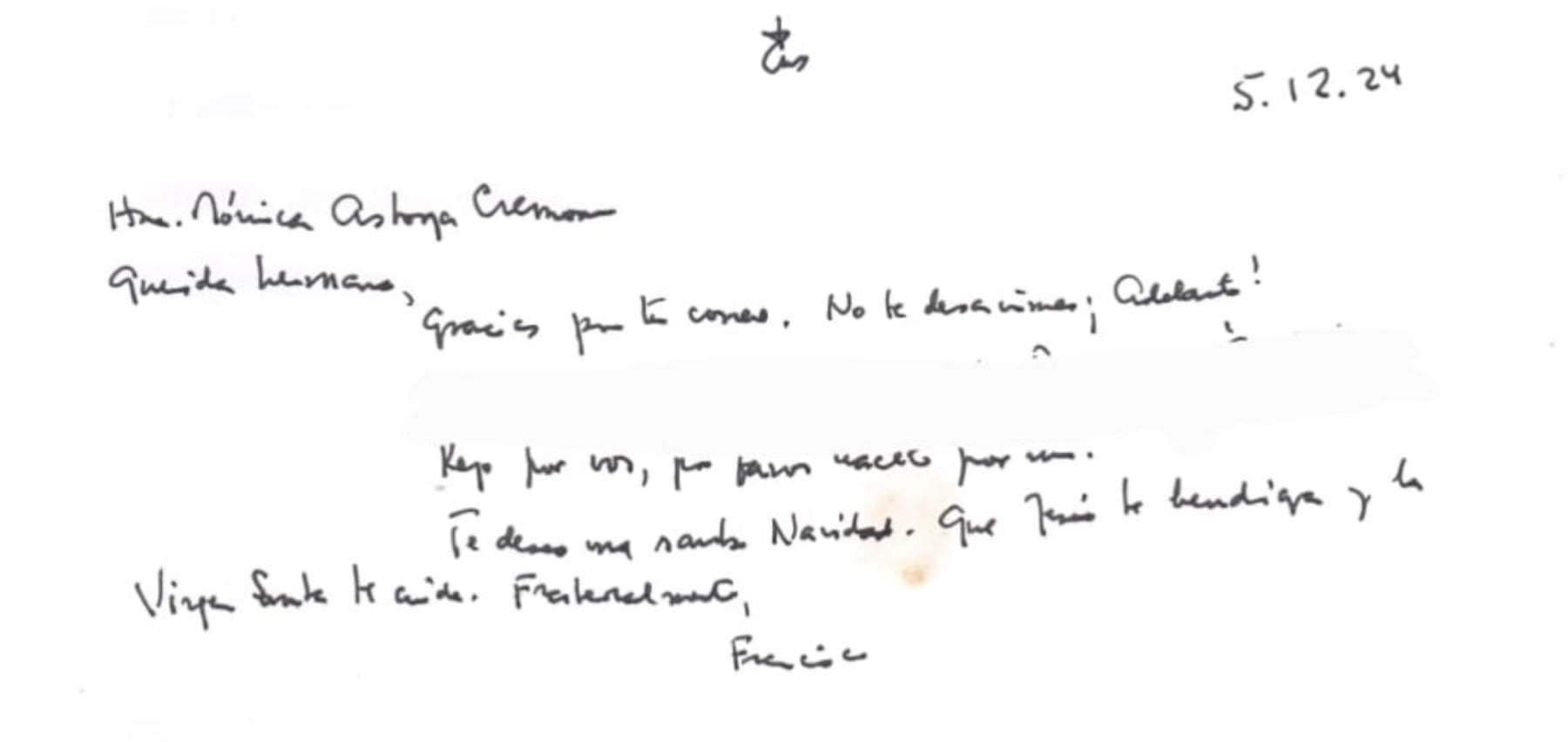 Una de las cartas que recibió de puño y letra del Papa Francisco
