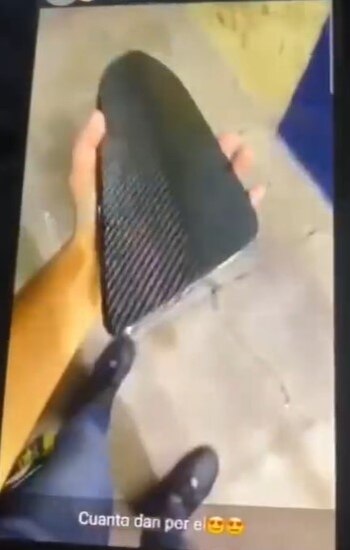 Así ofrecía la autoparte del coche de Natanael Cano. (captura)