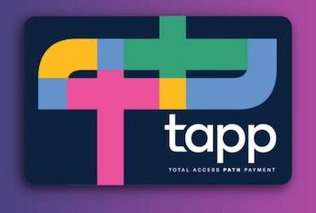 Rectángulo con esquinas redondeadas que contiene un logotipo geométrico multicolor y las palabras Tapp y Total Access Path Payment