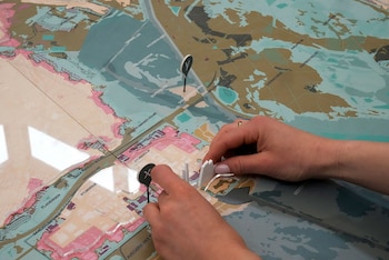 La instalación de "Coastal Imaginaries"