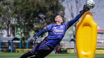 América presume entrenamiento de Luis Ángel Malagón después de 4 meses fuera de las canchas | Video