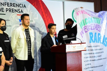 Diego Ramirez Enfermedades Raras (Familia Ramírez Flores)