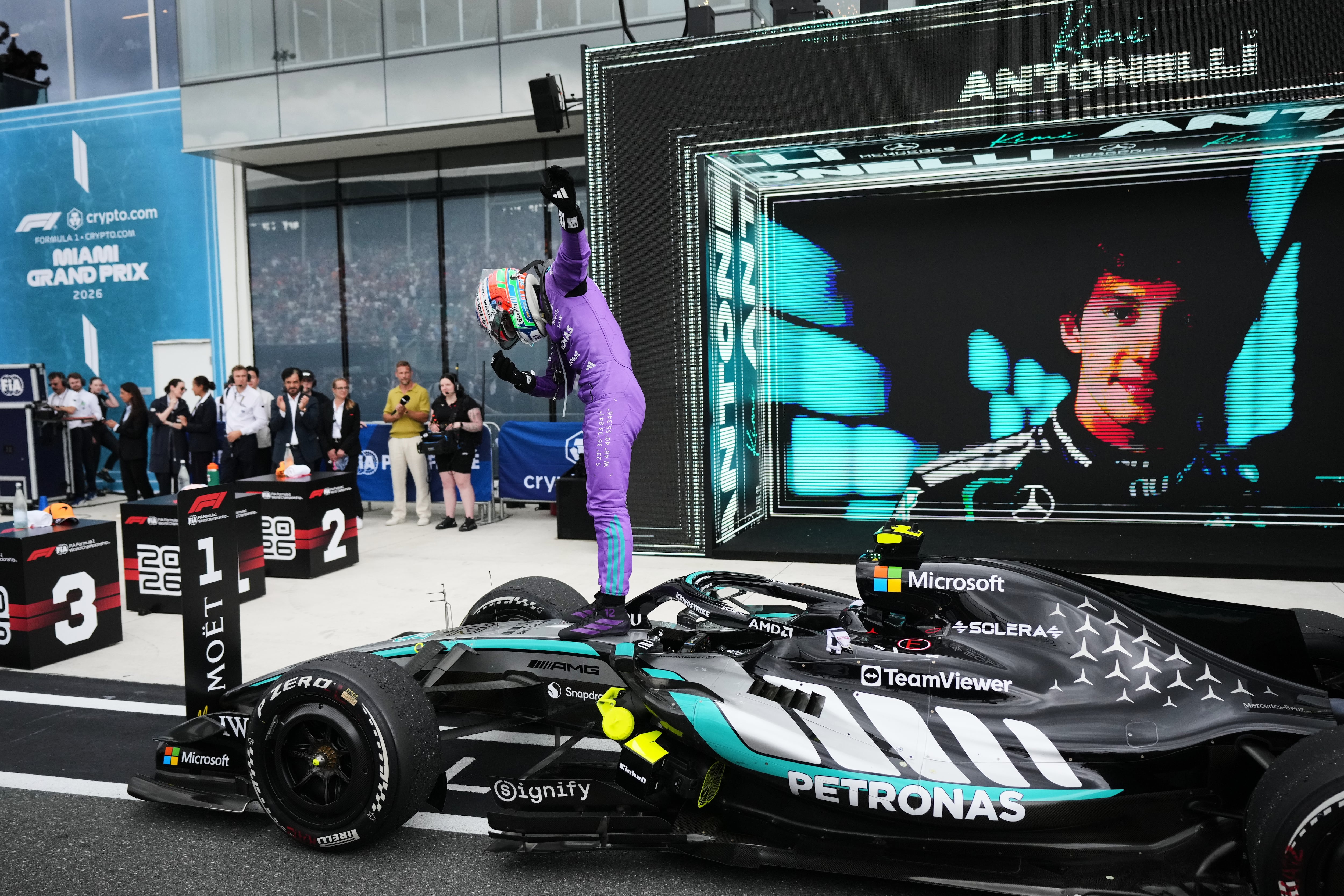Kimi Antonelli ganó tres de los cuatro Grandes Premios del año y Mercedes domina el inicio de la F1 en 2026 (AP Foto/Rebecca Blackwell)