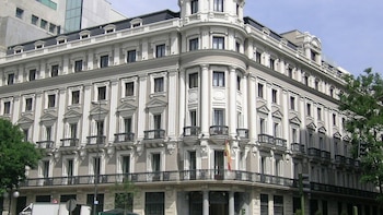 La CNMC multa a Energía XXI, del grupo Endesa, con 320.000 euros por generar confusión entre sus marcas