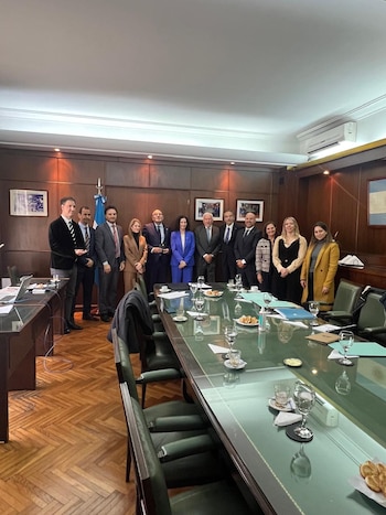 Casación recibió a representantes de ADL. Participaron también la DAIA y la Asociación de Abogados Judíos, con el foco en la cooperación y diálogo institucional contra el antisemitismo y la discriminación