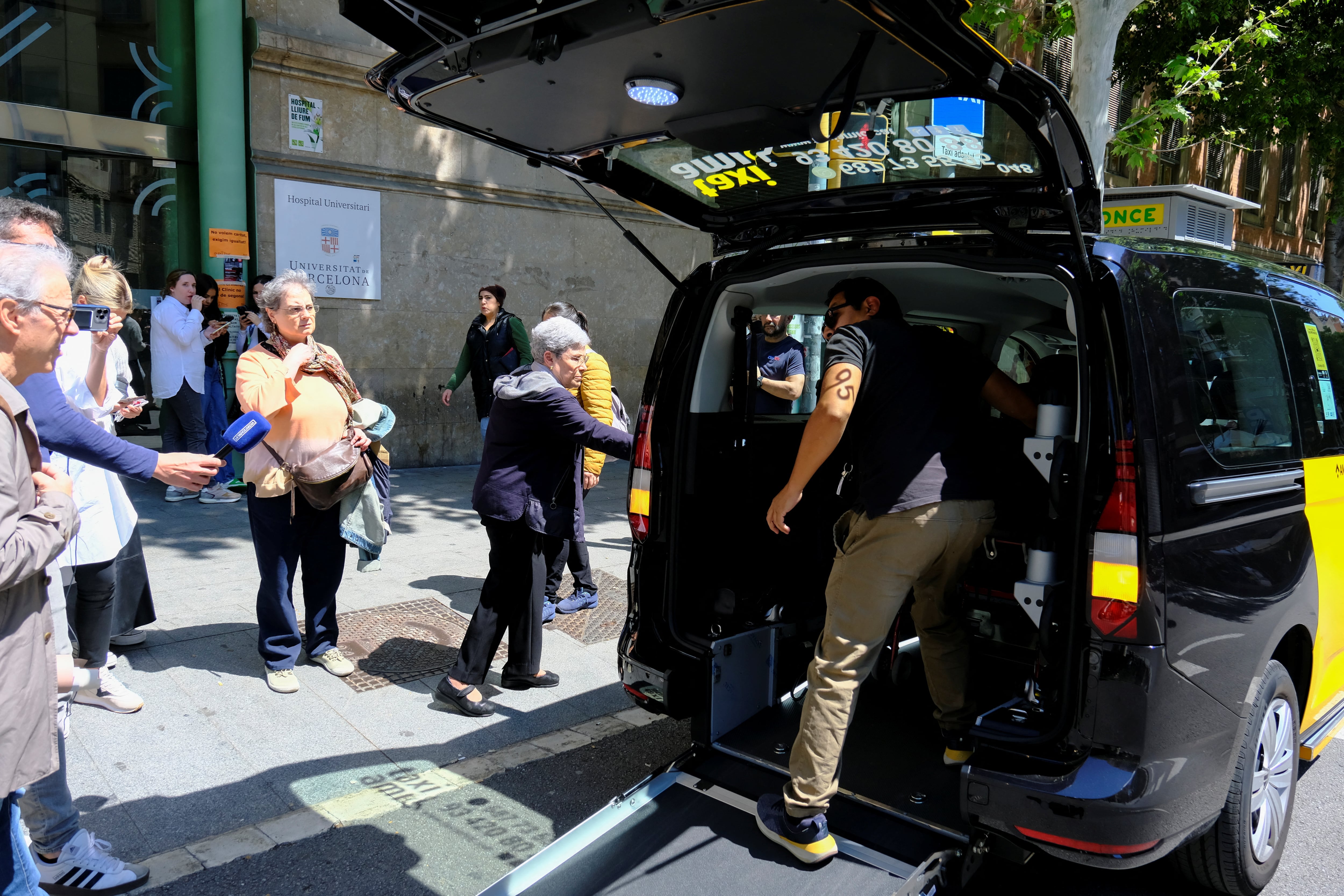 Un taxista, imagen de archivo. (REUTERS/Nacho Doce)