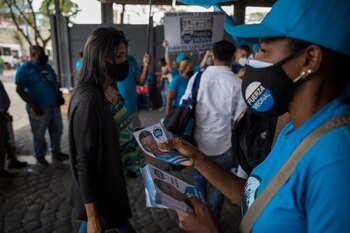 Militantes del partido político Fuerza