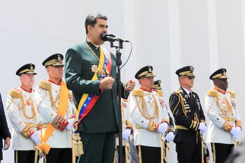 Nicolás Maduro habla durante un