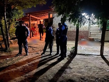 Las autoridades informaron que las víctimas pertenecían a un mismo núcleo familiar. (FOTO: Diario Tiempo)